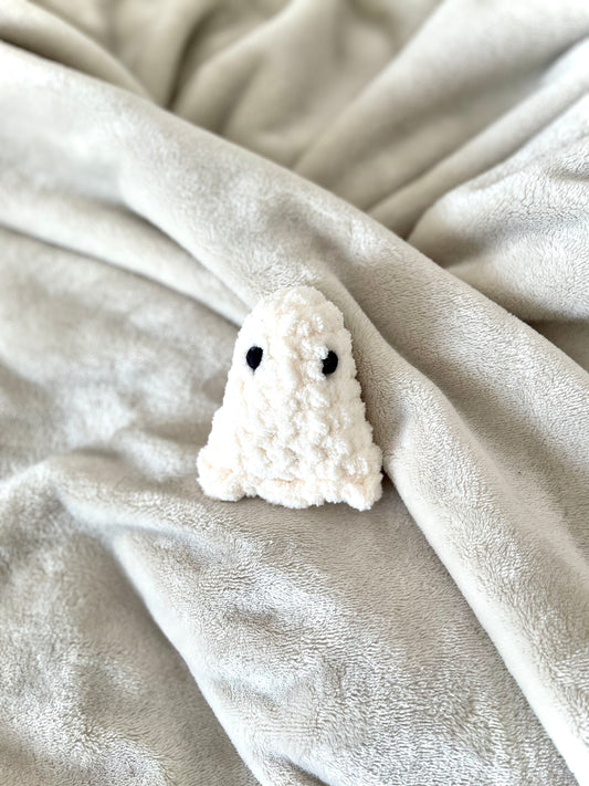 Bitty Ghost Plushie - Whipped Cream